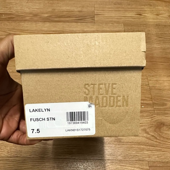 Steve Madden pink sandals - Picture 13 of 14